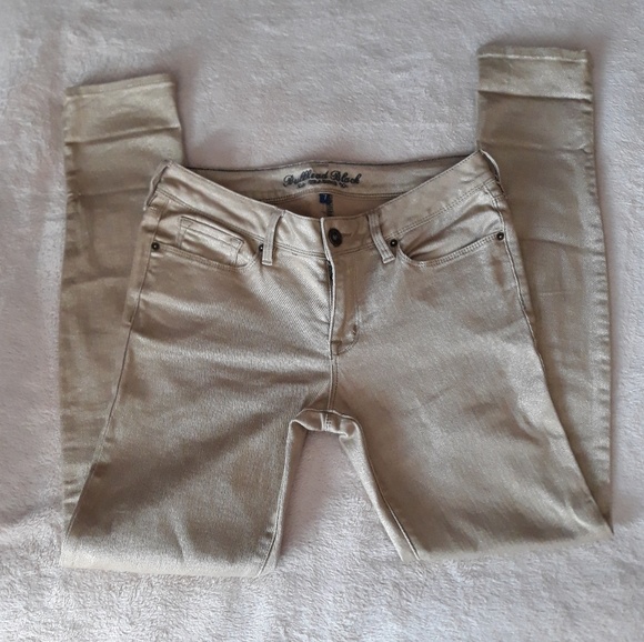 Bullhead Black Trading Co. Gold Glitter Jeans - Picture 2 of 3